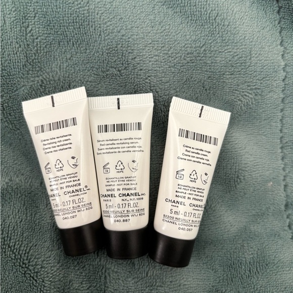 Chanel No.1 Skincare Trio - Picture 2 of 2